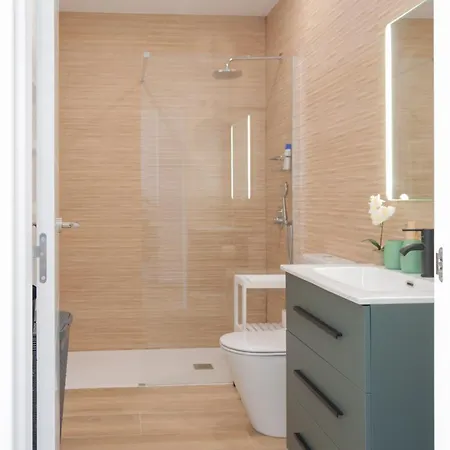 Apartamento Avg La Guía 267 *