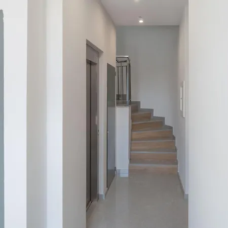 Avg La Guía 267 Apartamento *