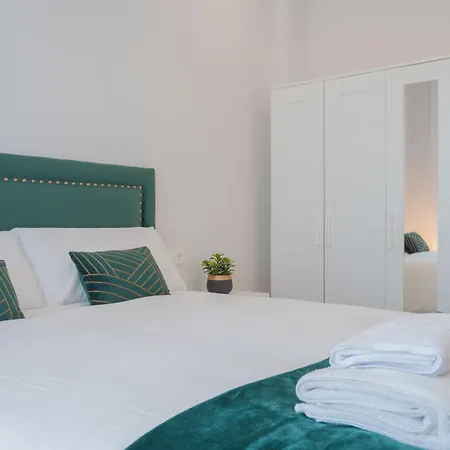 Apartamento Avg La Guía 267 *