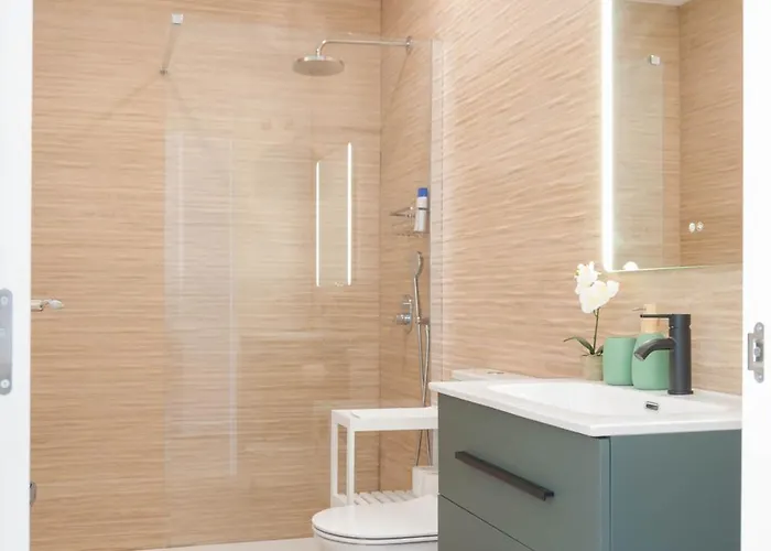 Avg La Guia 267 דירה